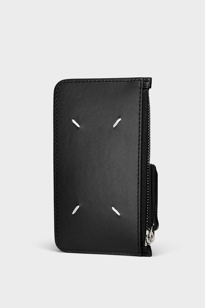 Four stitches cardholder 1