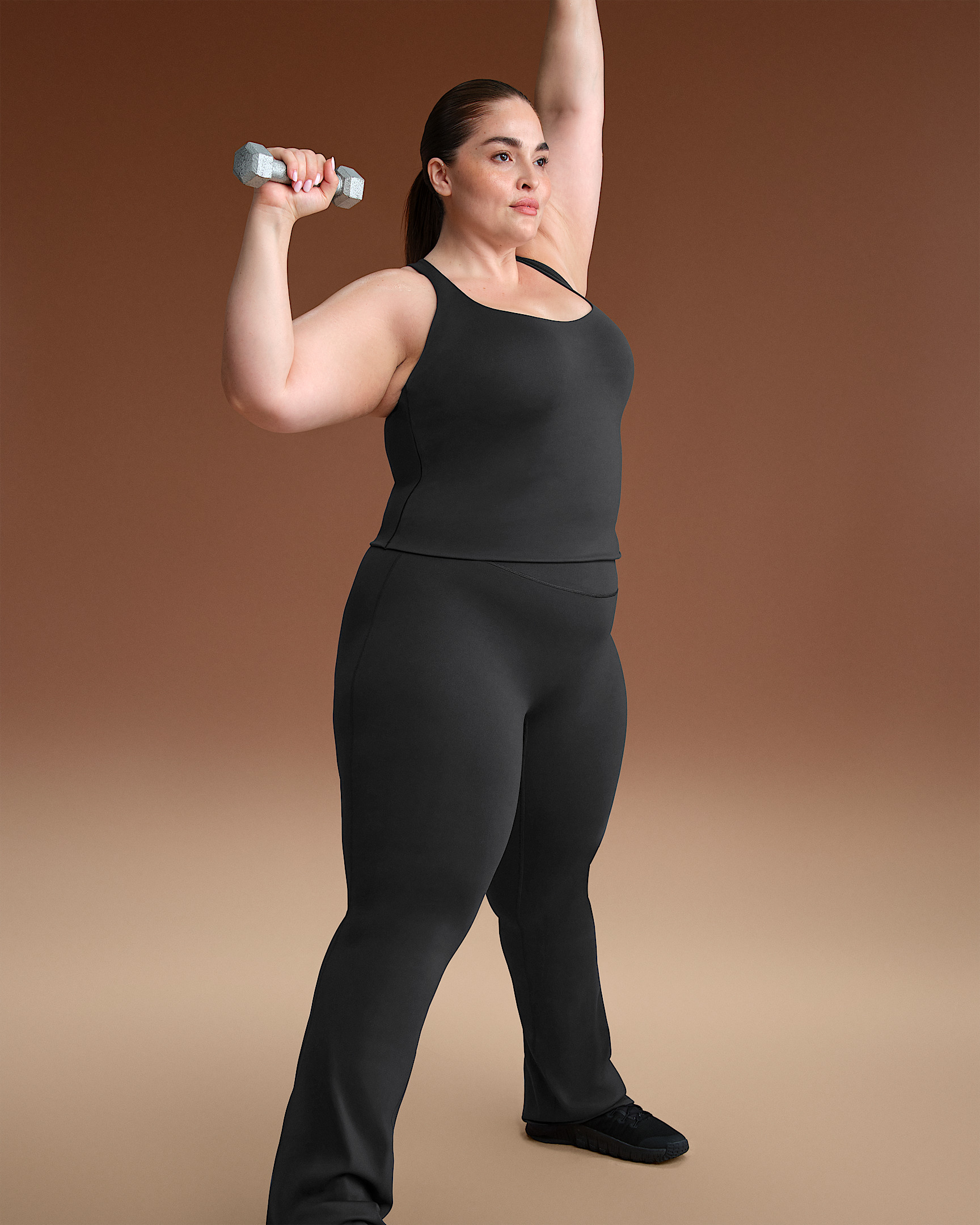 NikeSKIMS Matte Women's High-Waisted Slim Flared Leggings - 9