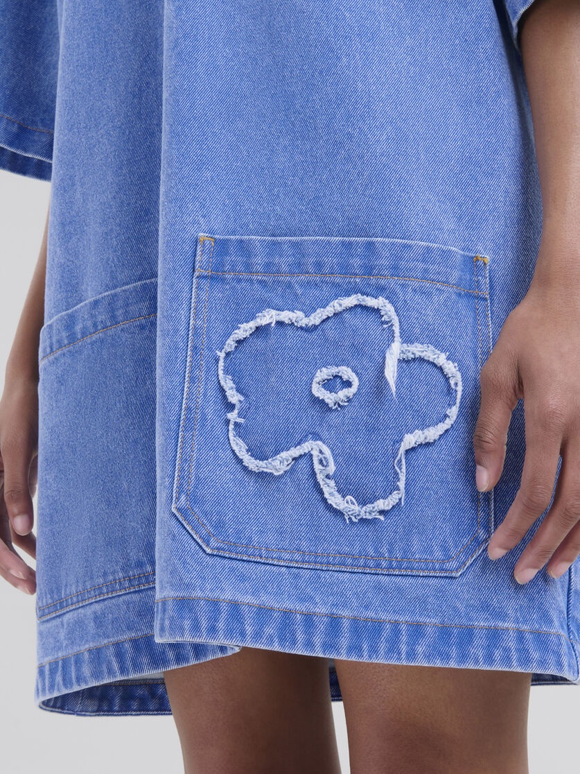 SHORT DENIM DRESS WITH PATCH DETAIL - 5