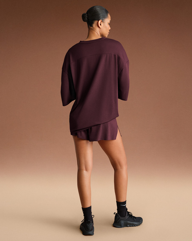NikeSKIMS Airy Women's Oversized V-Neck T-Shirt 5