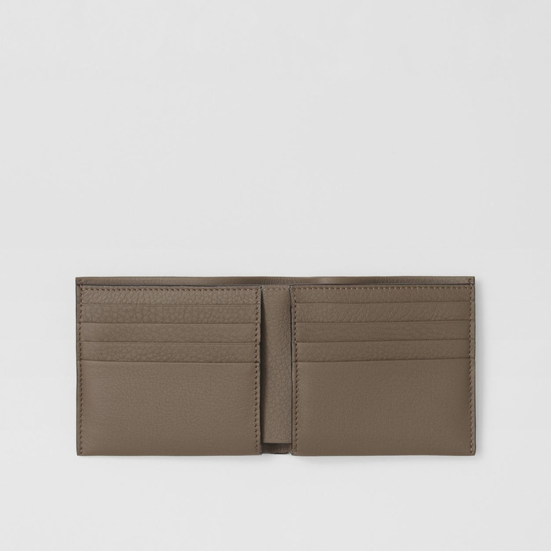 Grainy Leather International Bifold Wallet 3