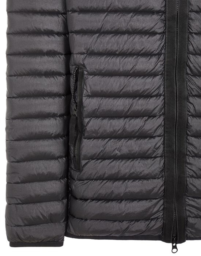 40324 24 LOOM WOVEN CHAMBERS RECYCLED NYLON DOWN-TC_PACKABLE BLACK 6
