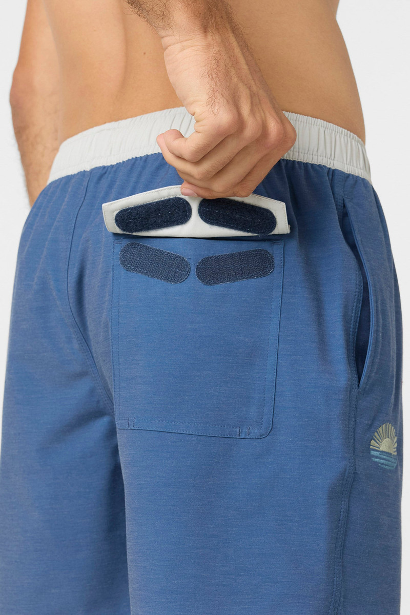 O'Riginals Solid Scallop Volley 16" Swim Trunks 5