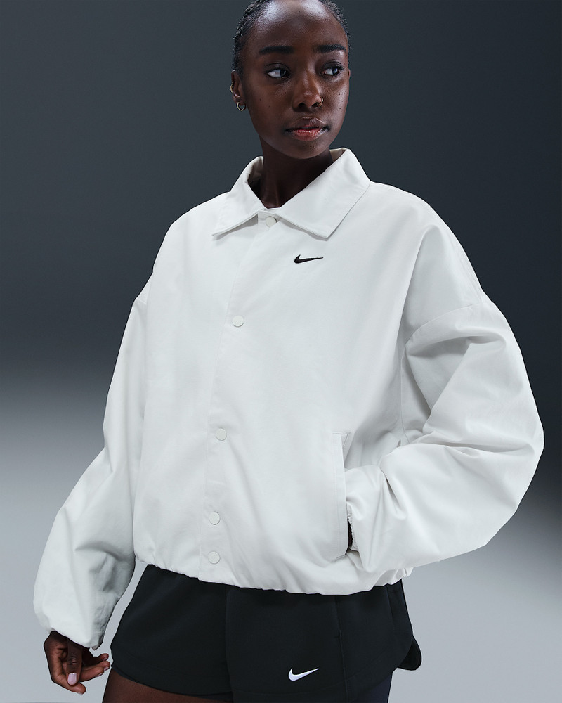 Nike Sportswear Women's Oversized Woven Jacket 1