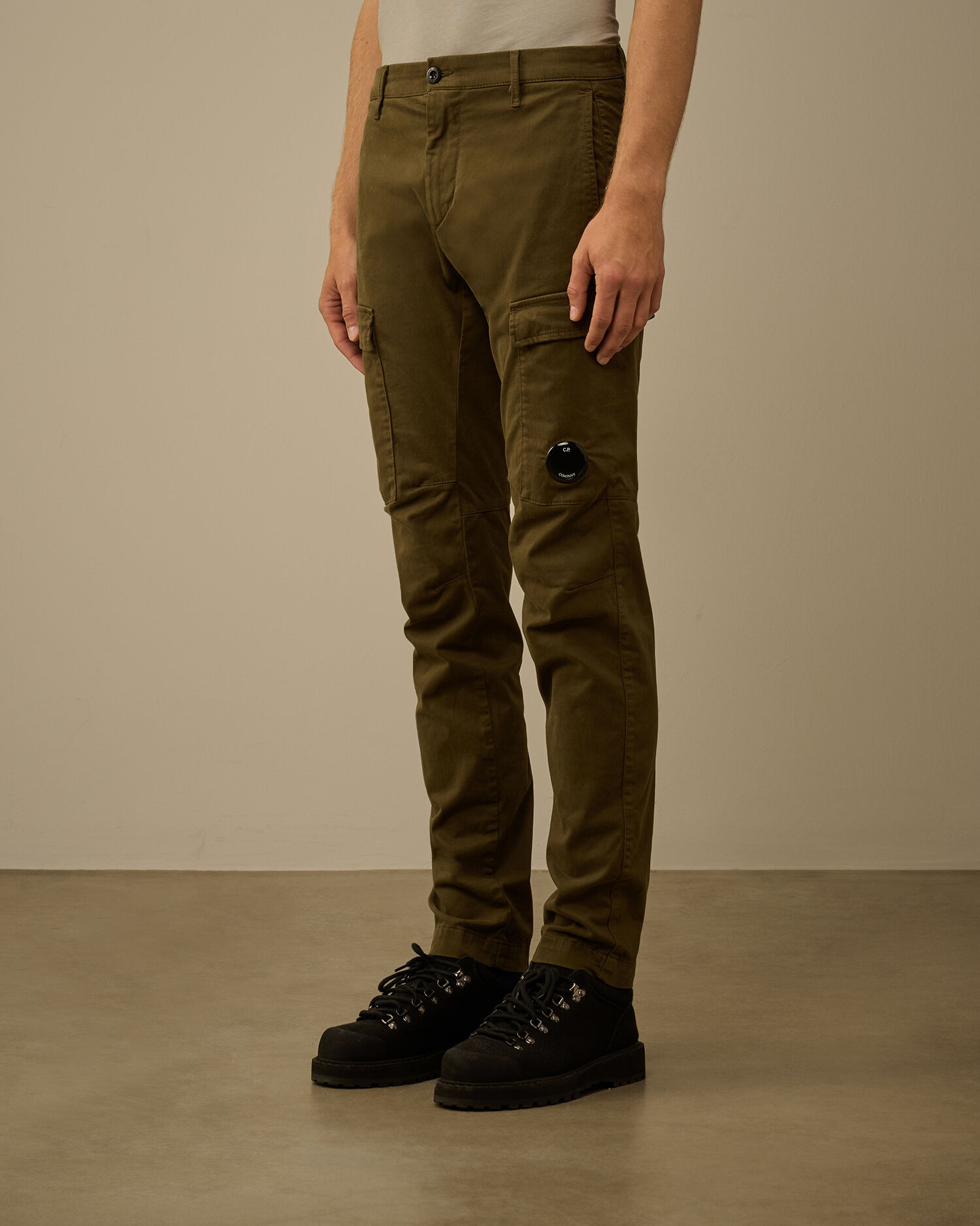 Stretch Sateen Ergonomic Cargo Pants - 3