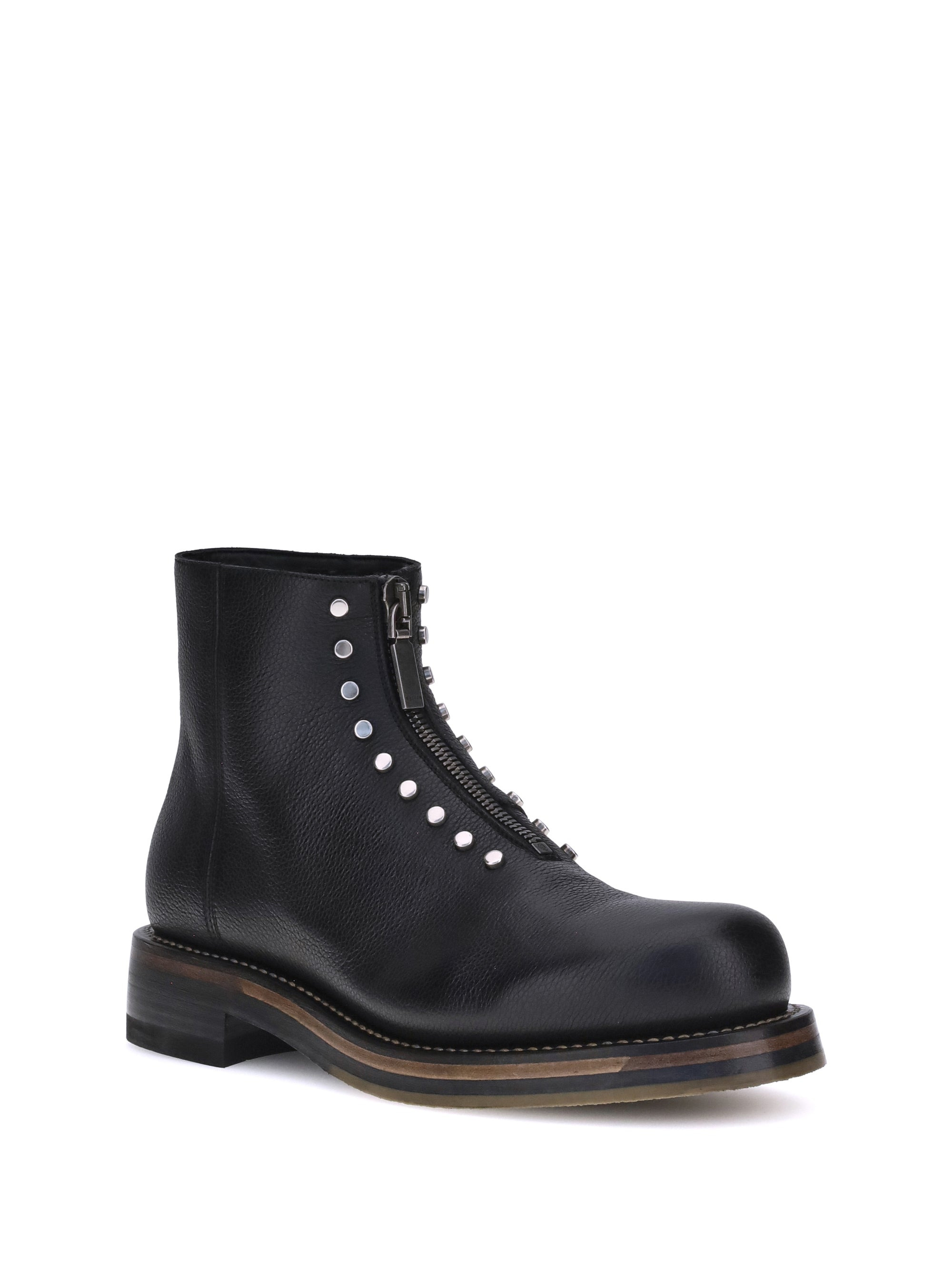 Alexander Mcqueen Men Studded Leather Ankle Boots - 2