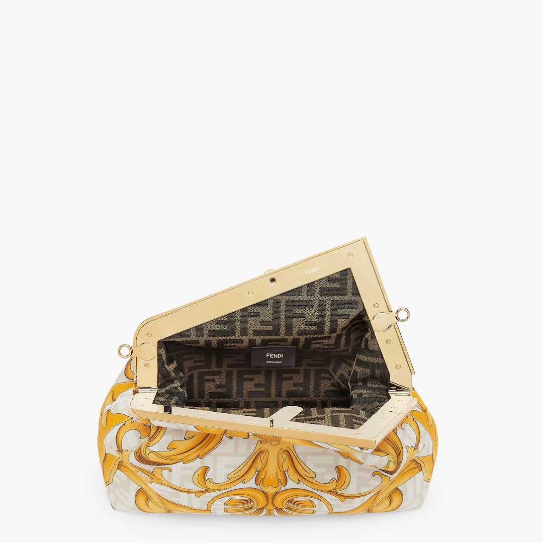 Fendace White printed silk  bag - 4