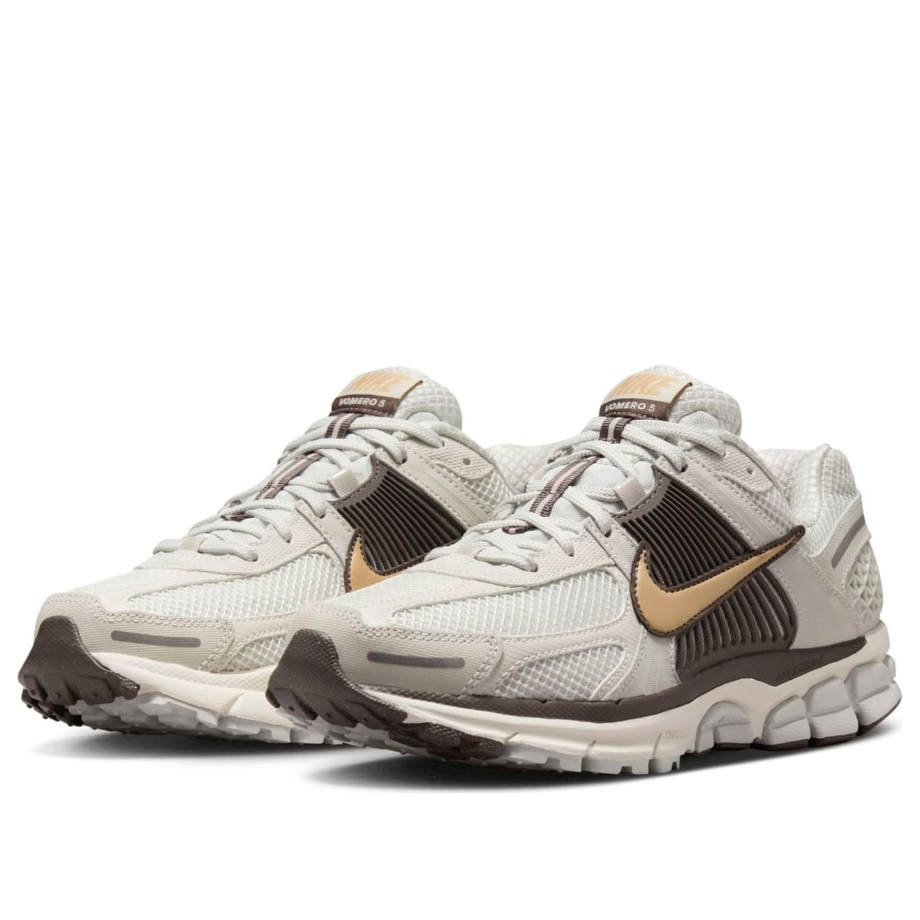 (WMNS) Nike Zoom Vomero 5 'Light Bone Ironstone'  HM9657-001 - 2