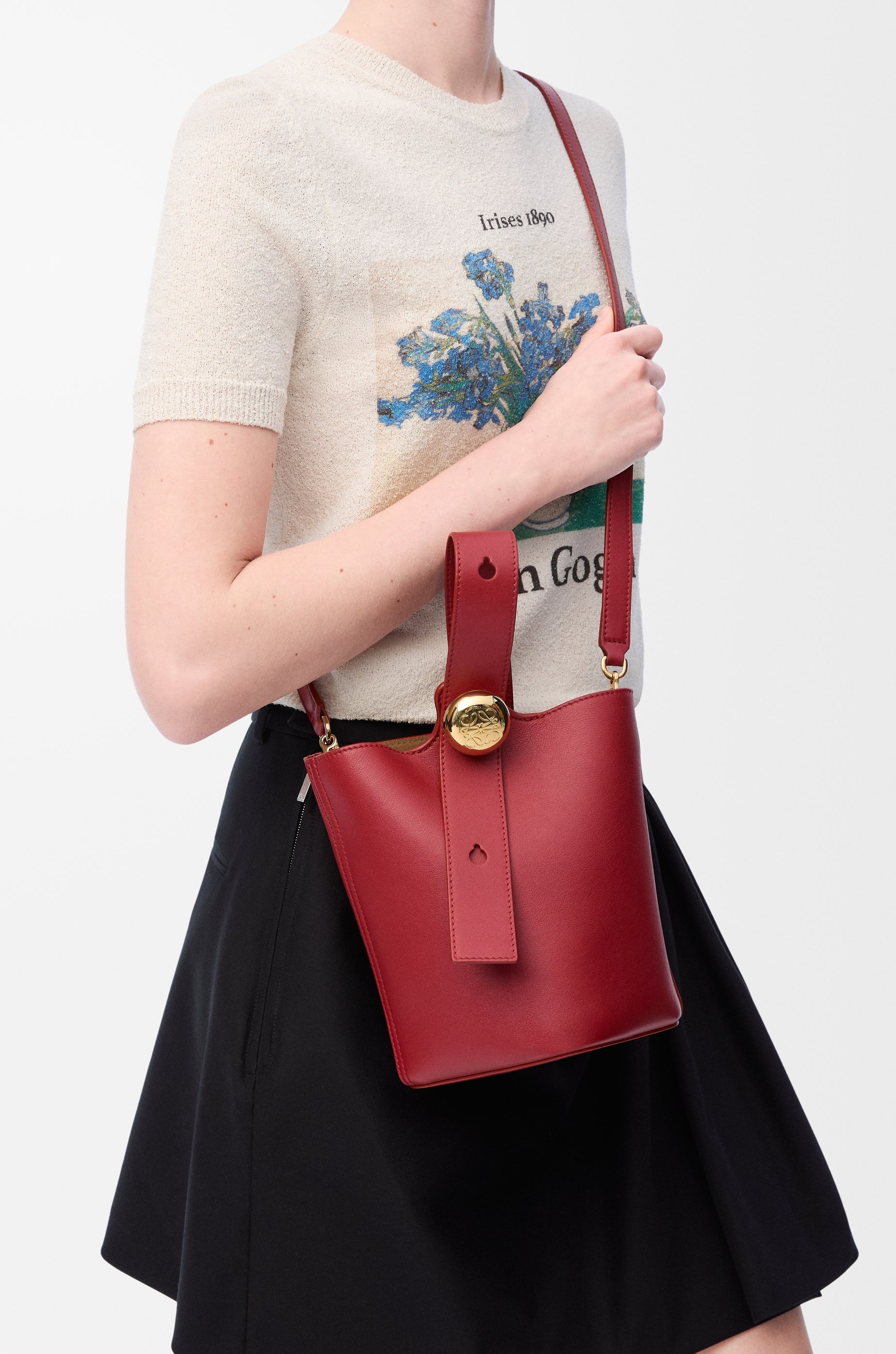 Mini Pebble bucket in smooth calfskin - 3