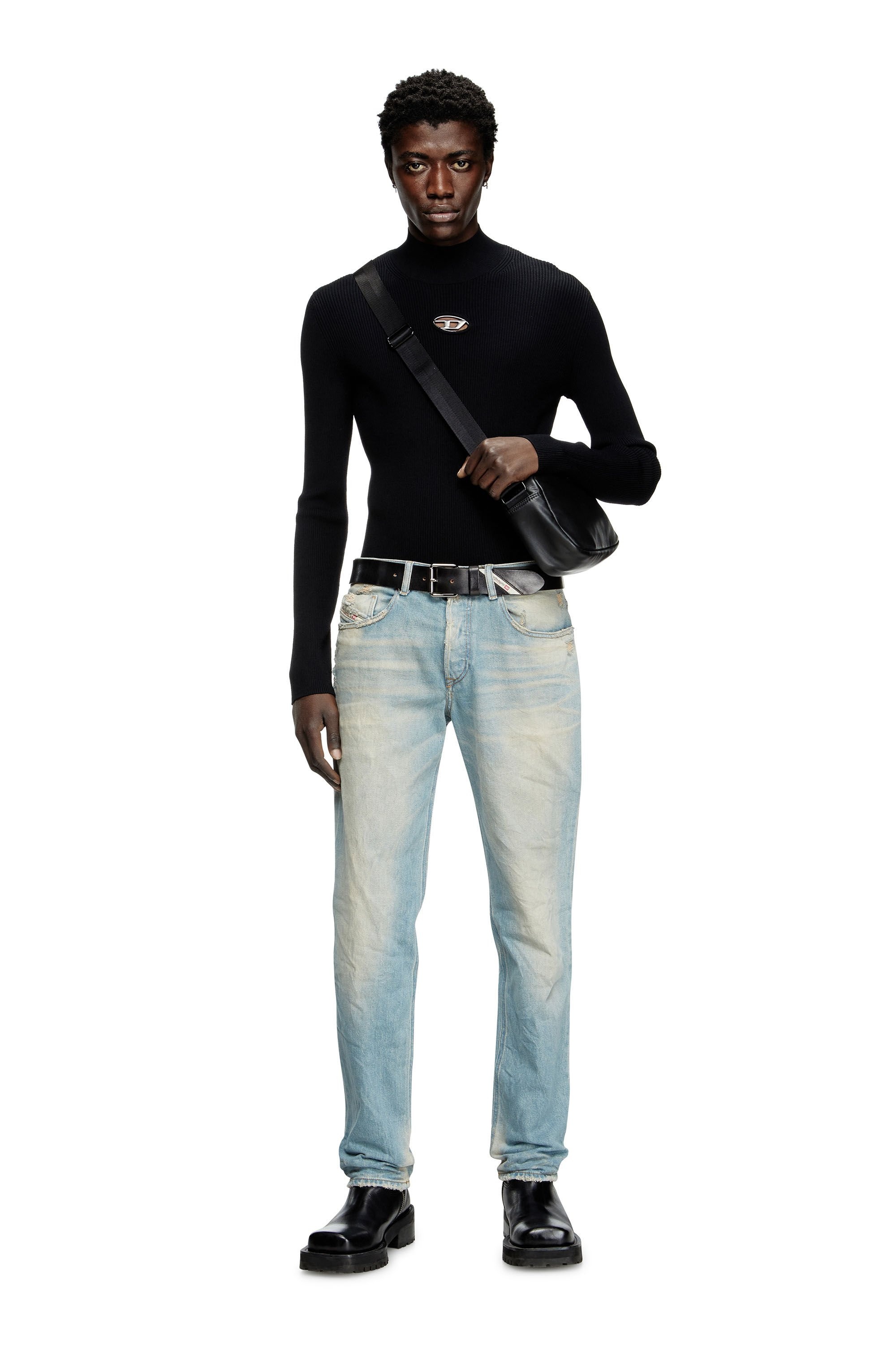 REGULAR JEANS 2023 D-FINITIVE 09L23 - 2