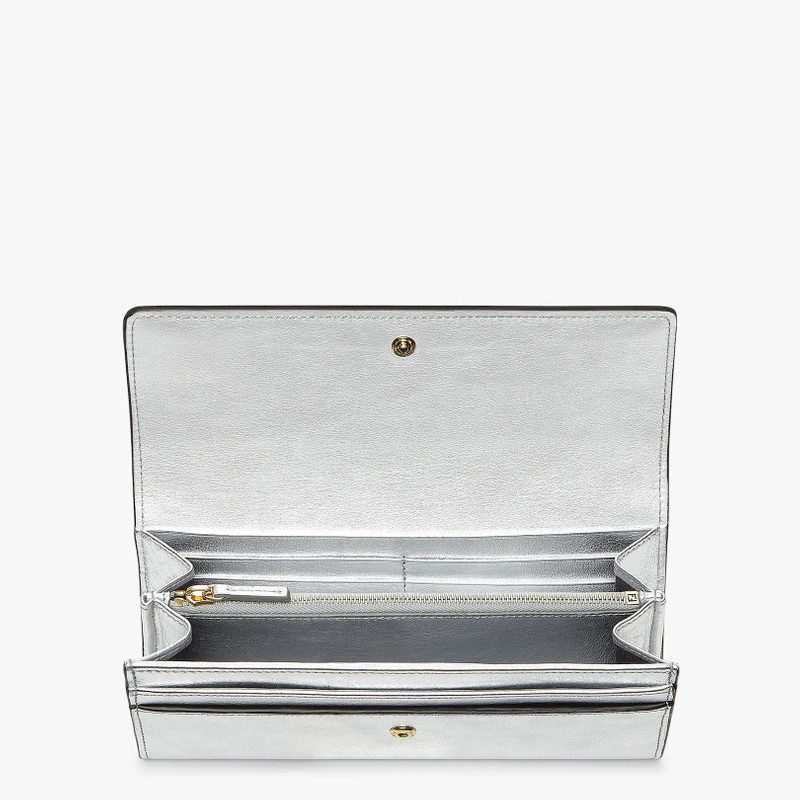 FENDI Silver leather wallet outlook