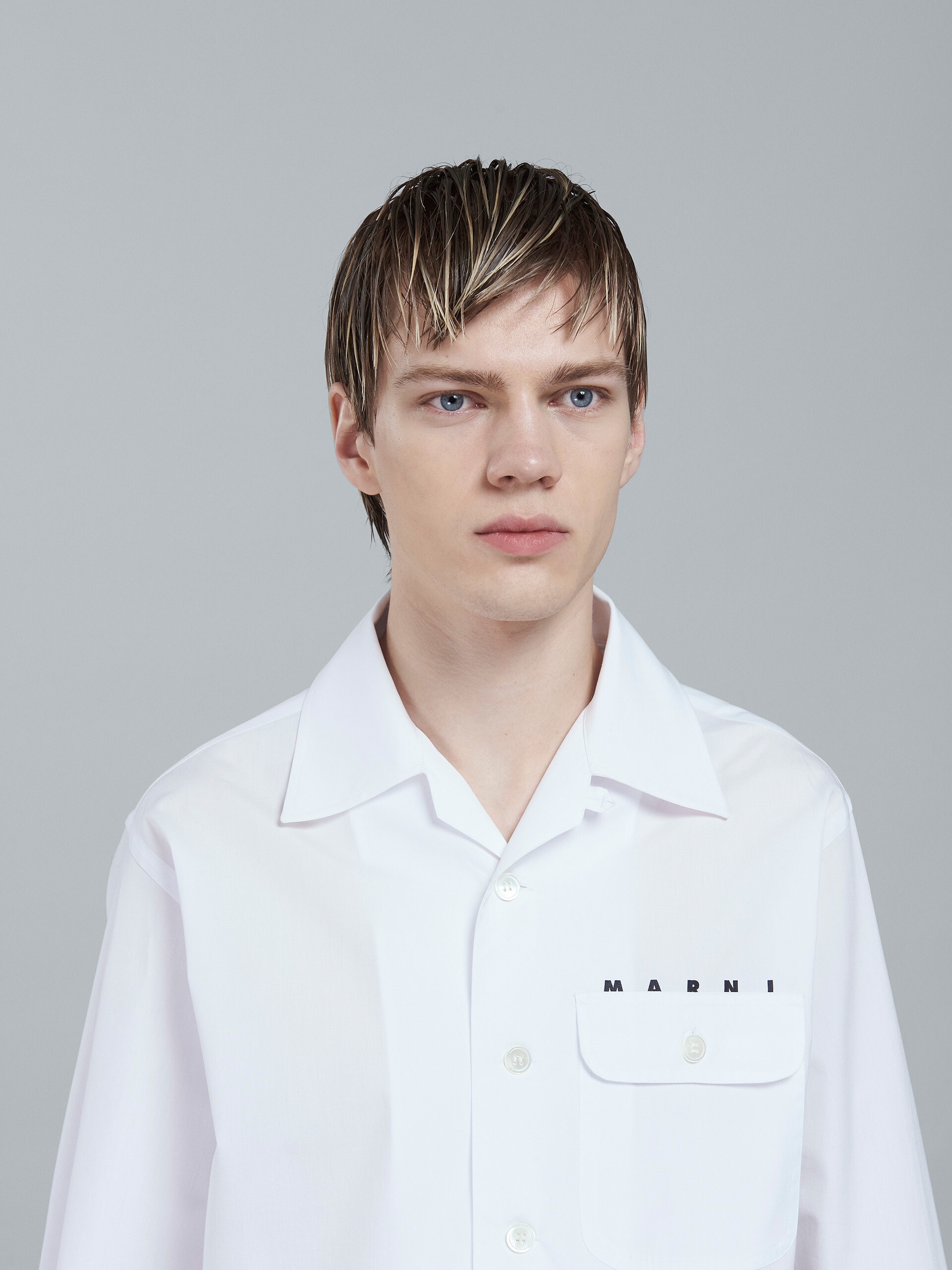 WHITE POPLIN LONG-SLEEVED LOGO BOWLING SHIRT - 4