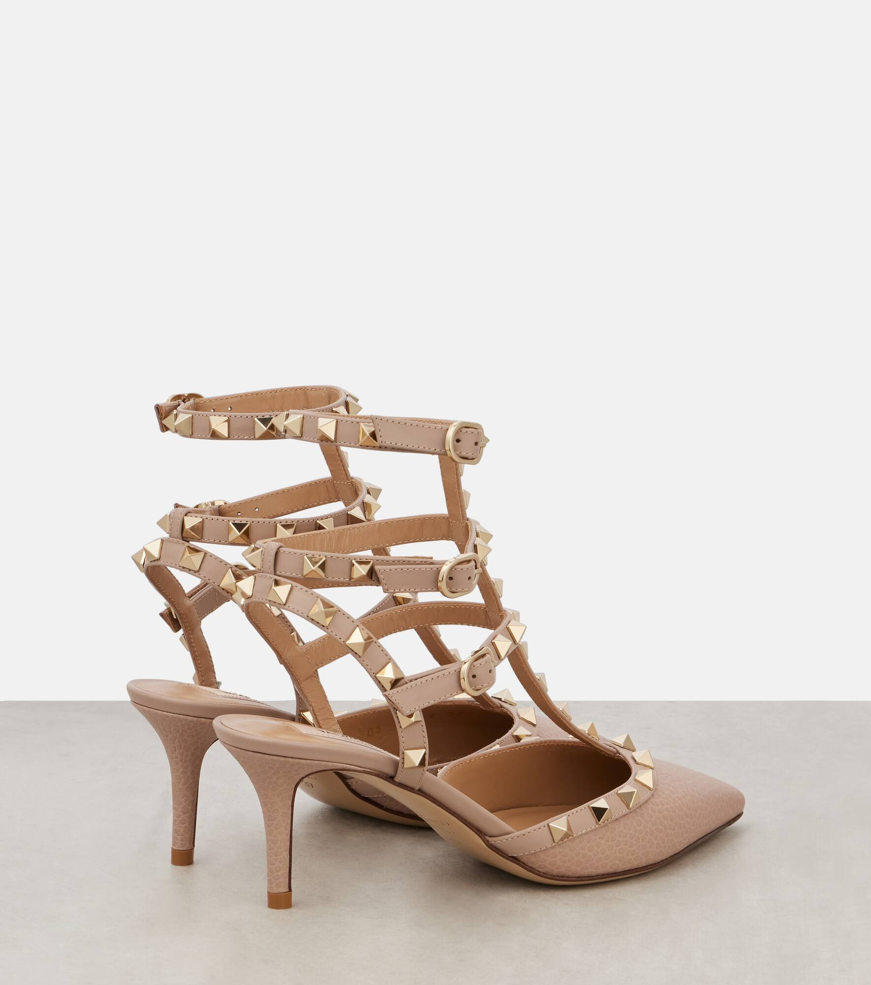 Rockstud leather pumps - 2