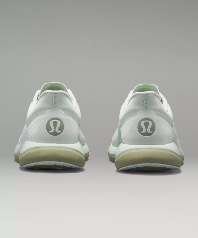 Chargefeel Low Women's Workout Shoe 6