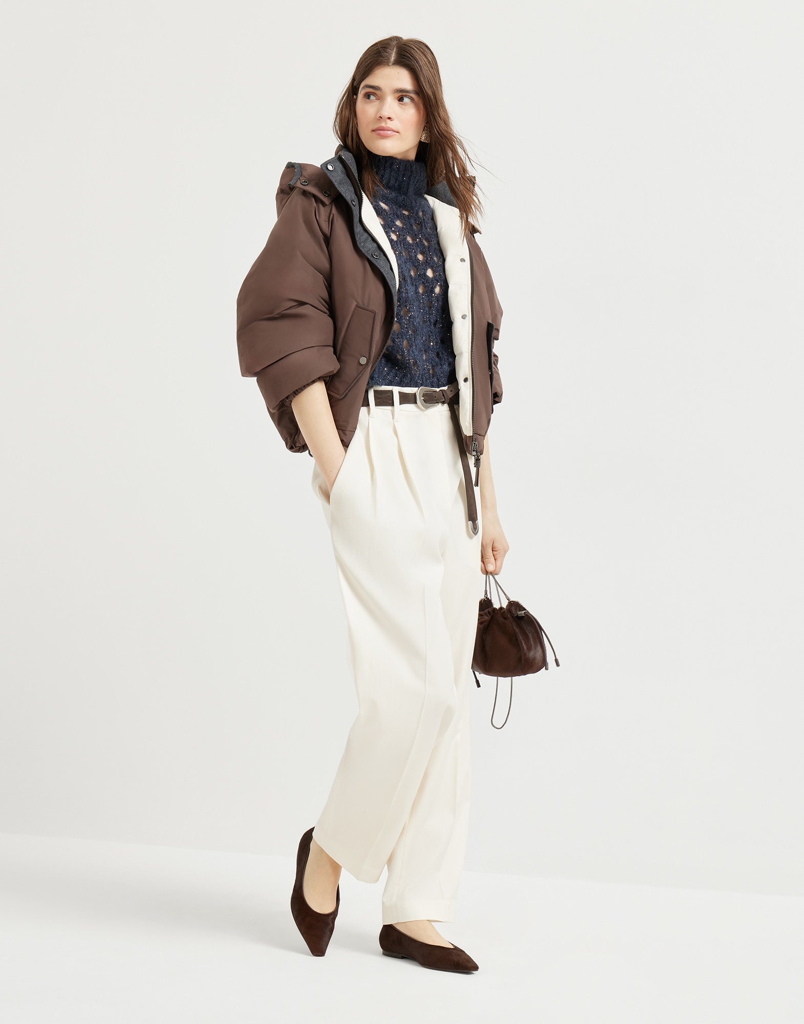 Techno cotton water-resistant taffeta cropped down jacket with detachable hood and shiny zipper pull - 5