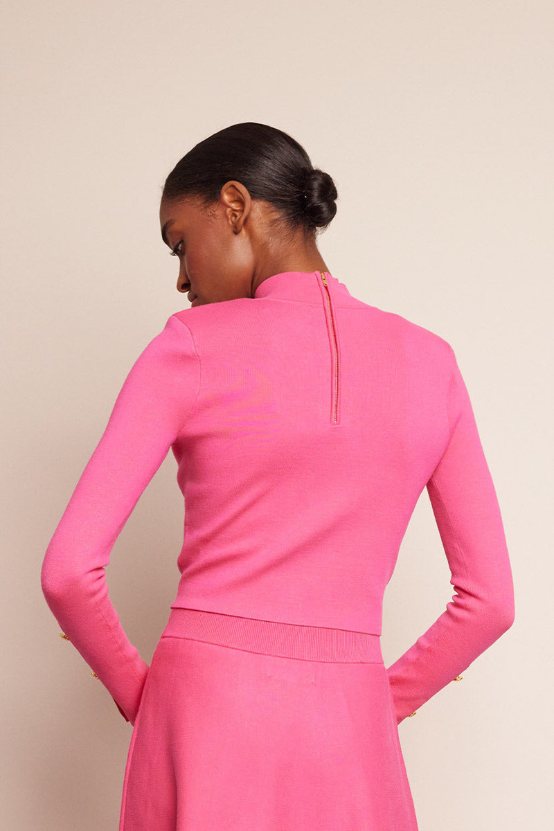Cleo Top Bold and Sculpted 3