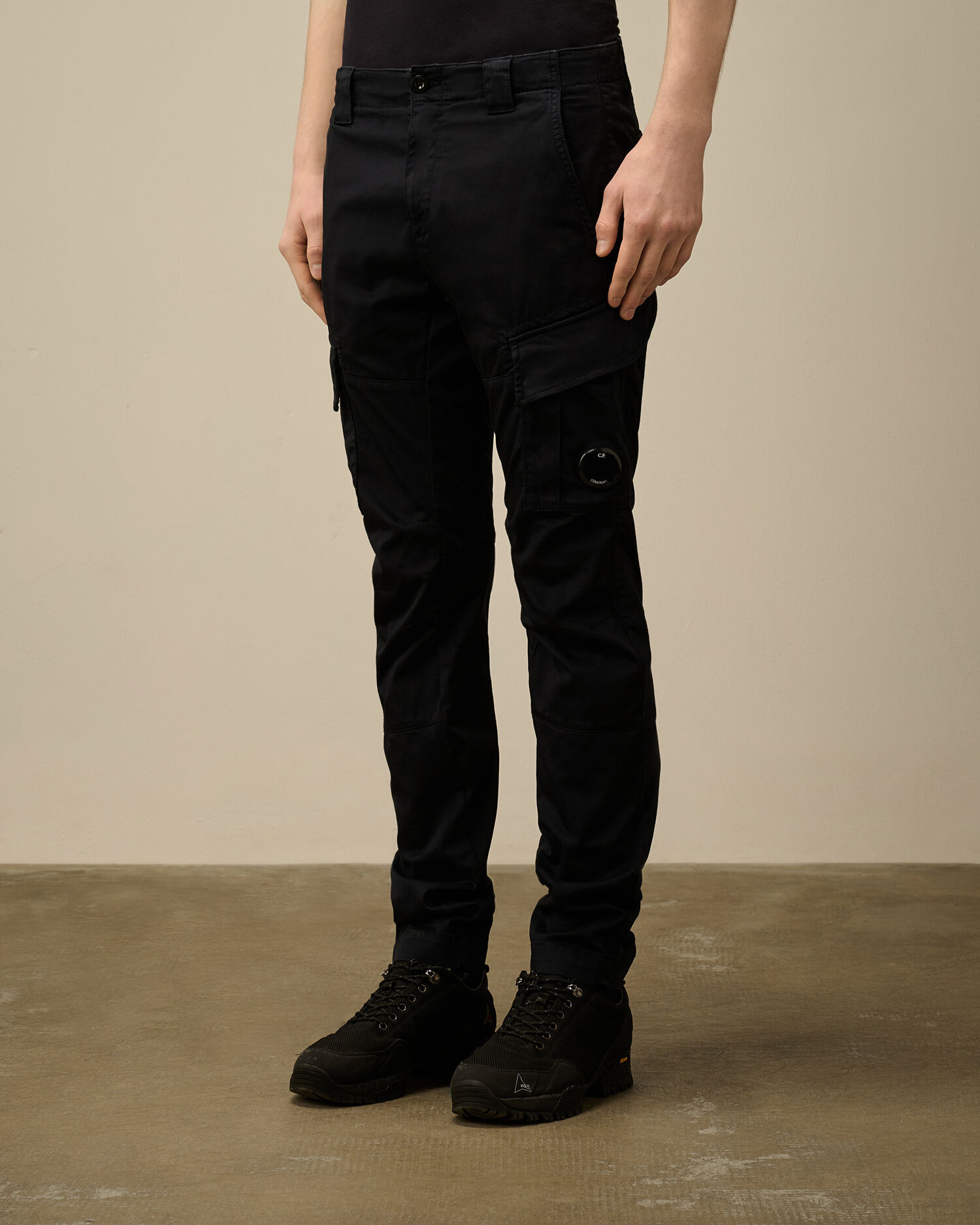 Stretch Sateen Cargo Lens Pants - 3