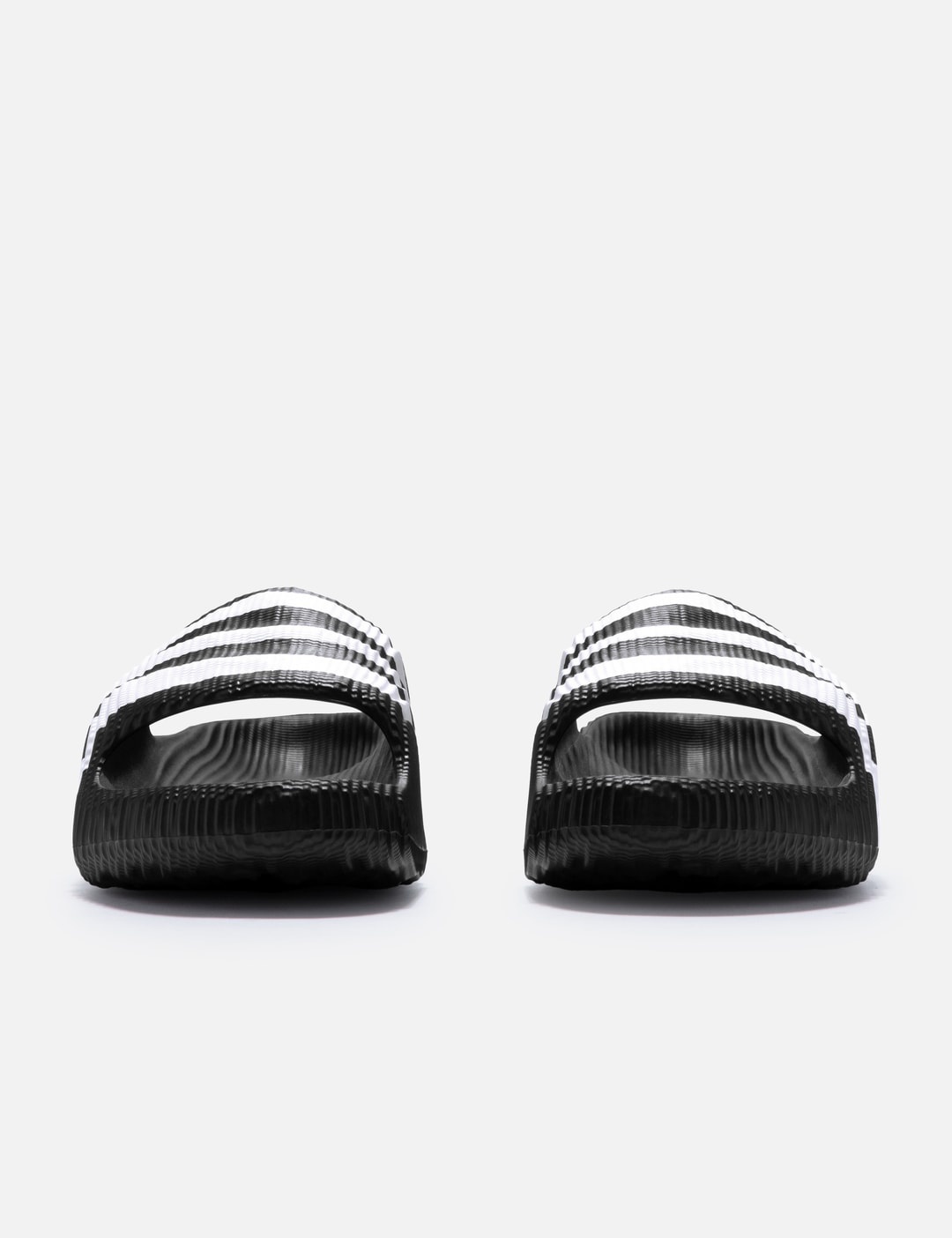 ADILETTE 22 - 2