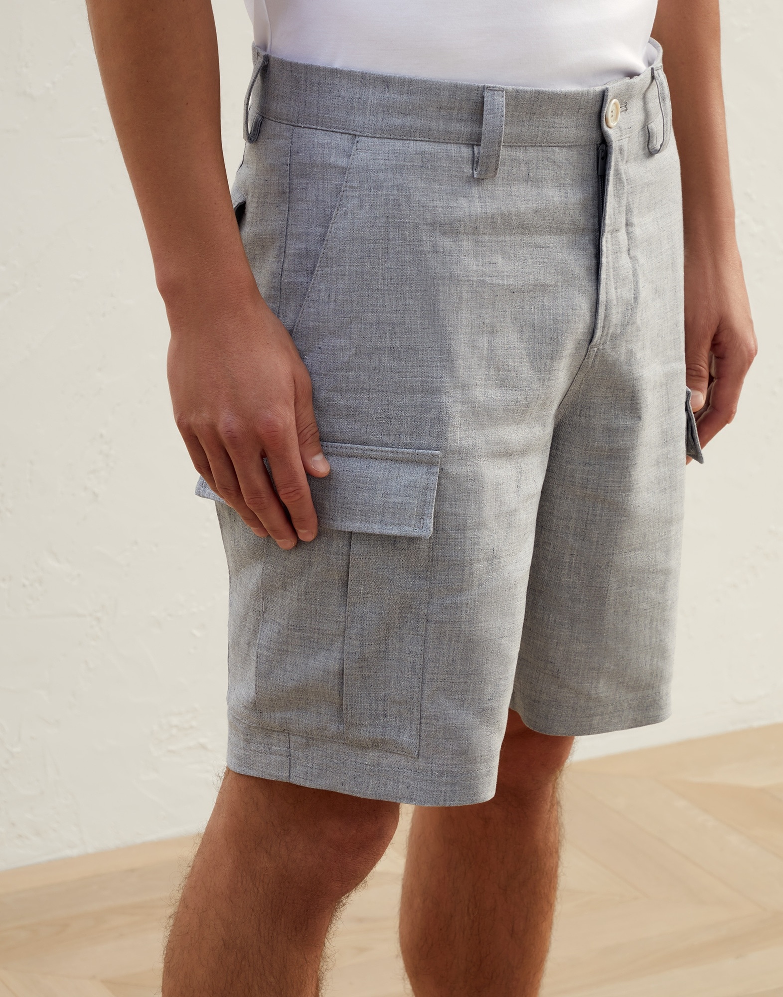 Linen and wool fresco basic fit Bermuda shorts with cargo pockets - 3