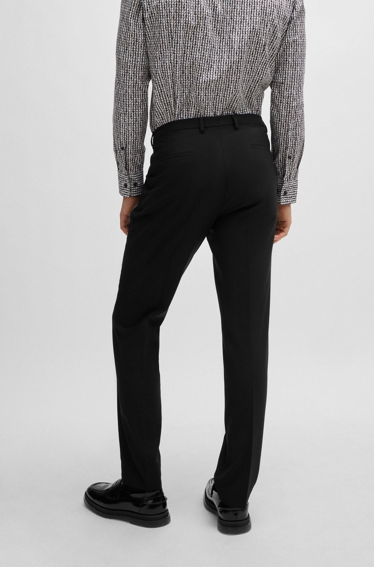 EXTRA-SLIM-FIT SUIT IN A STRUCTURED WOOL BLEND - 8