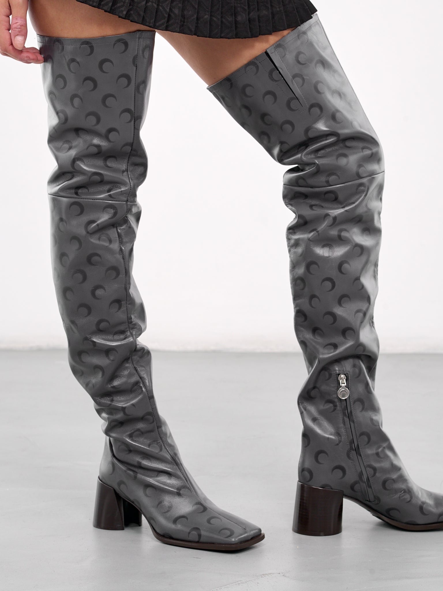 Air Brush Thigh Boots - 4