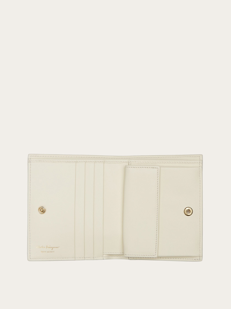 FERRAGAMO Gancini compact wallet outlook