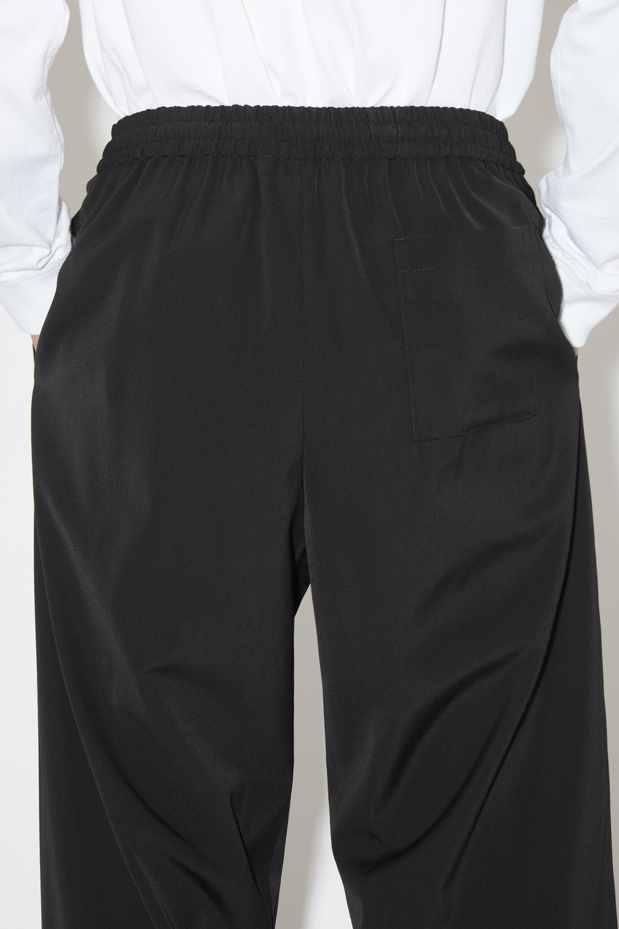 Relaxed fit trousers - Black - 5