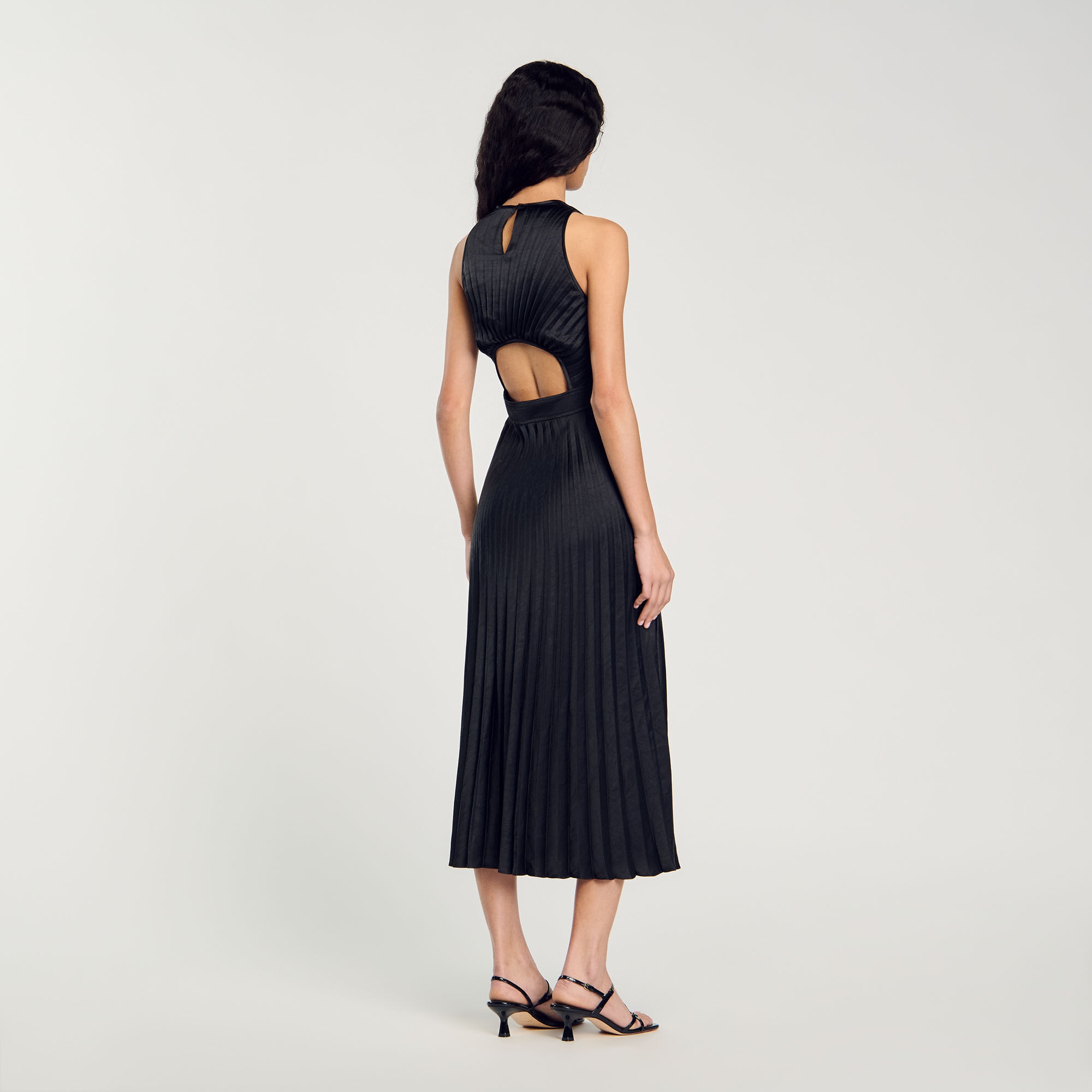 PLEATED MAXI DRESS - 6