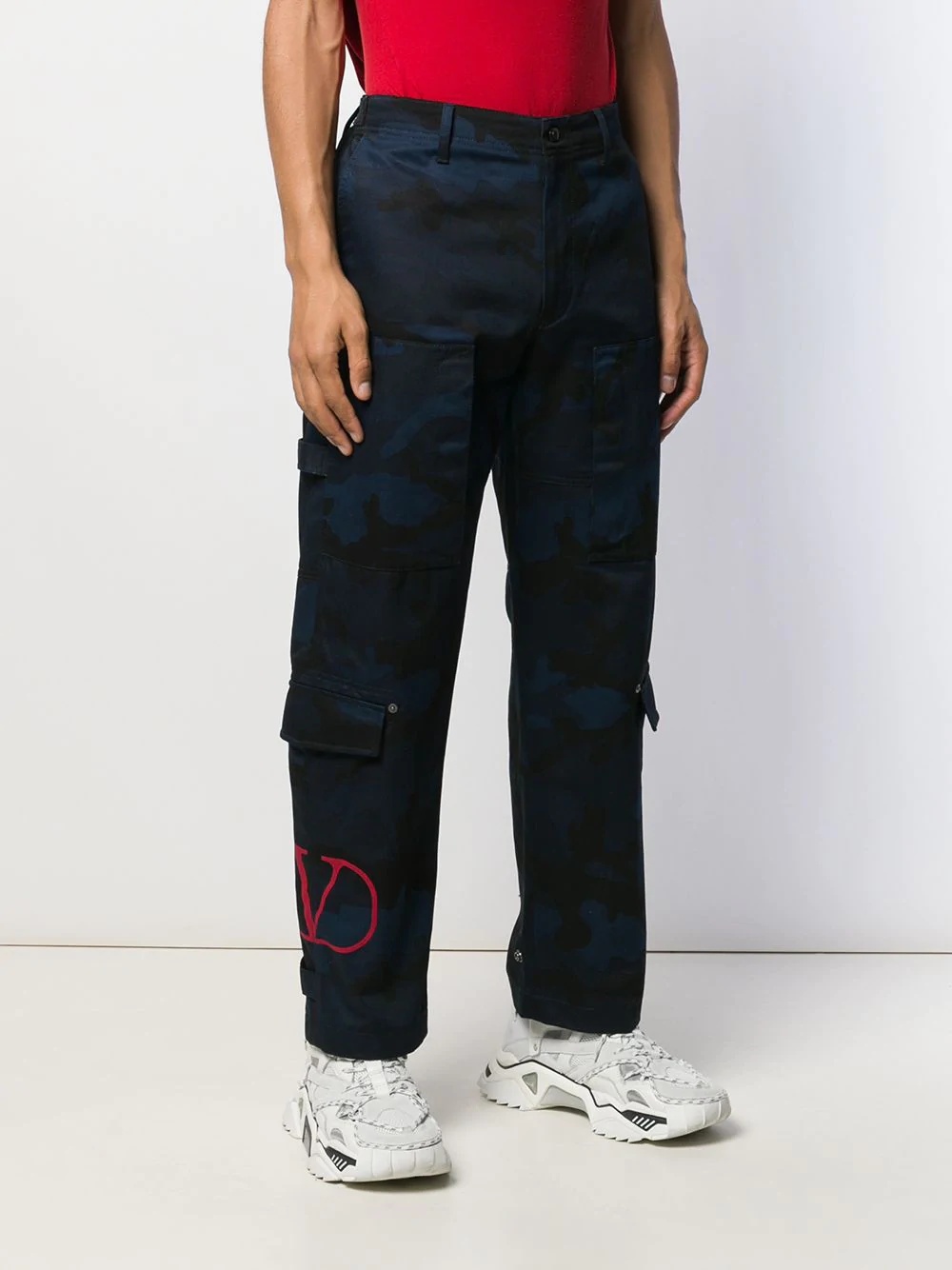 cargo panelled camouflage trousers - 3