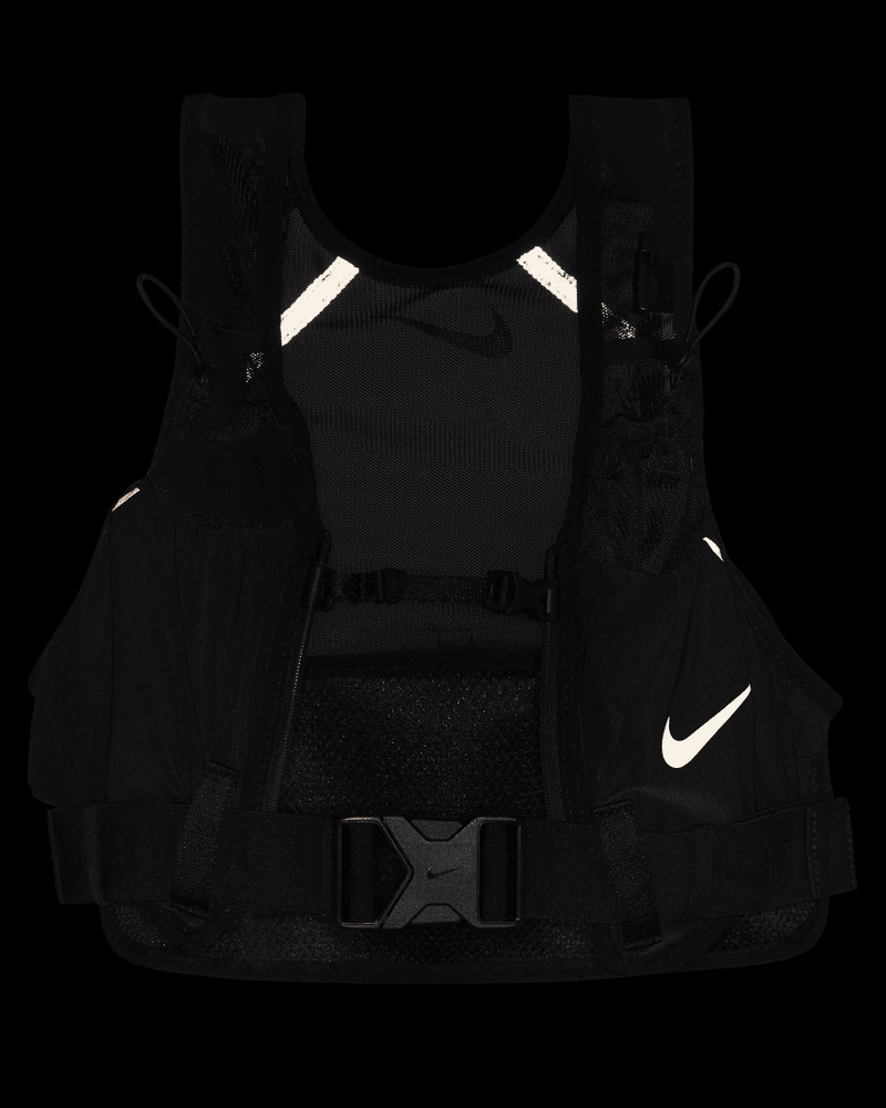 Nike Transform Packable Running Vest 7