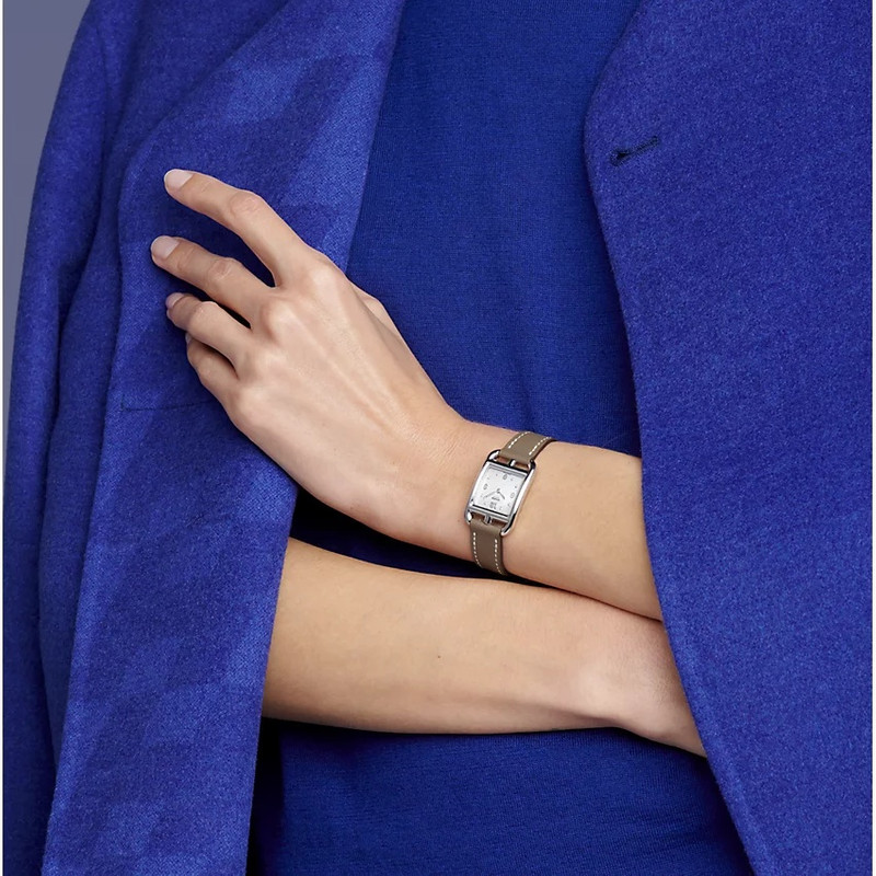 Hermès Cape Cod watch, 23 x 23 mm outlook