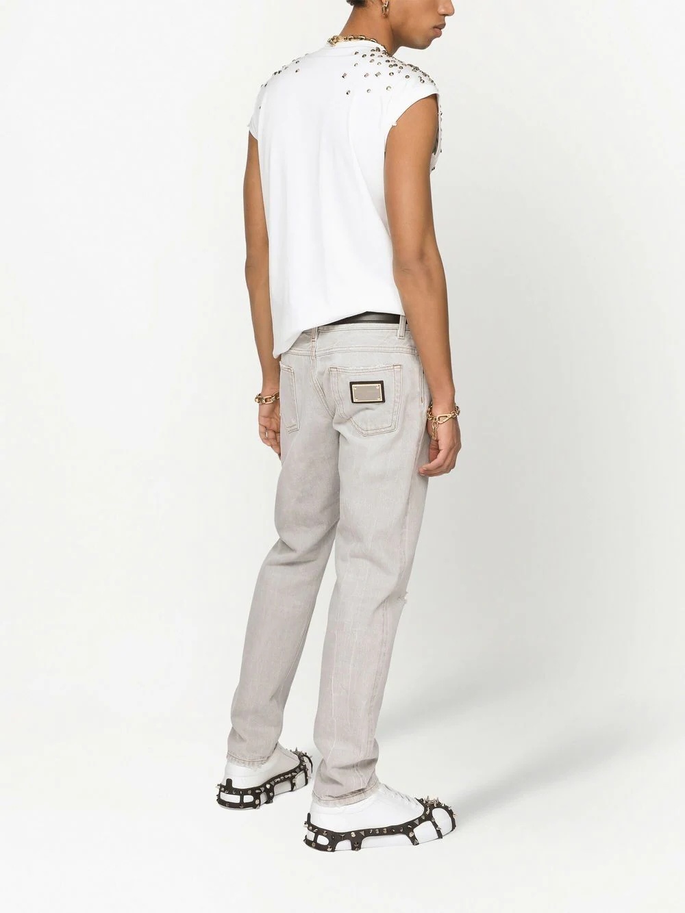stud-embellished sleeveless T-shirt - 4