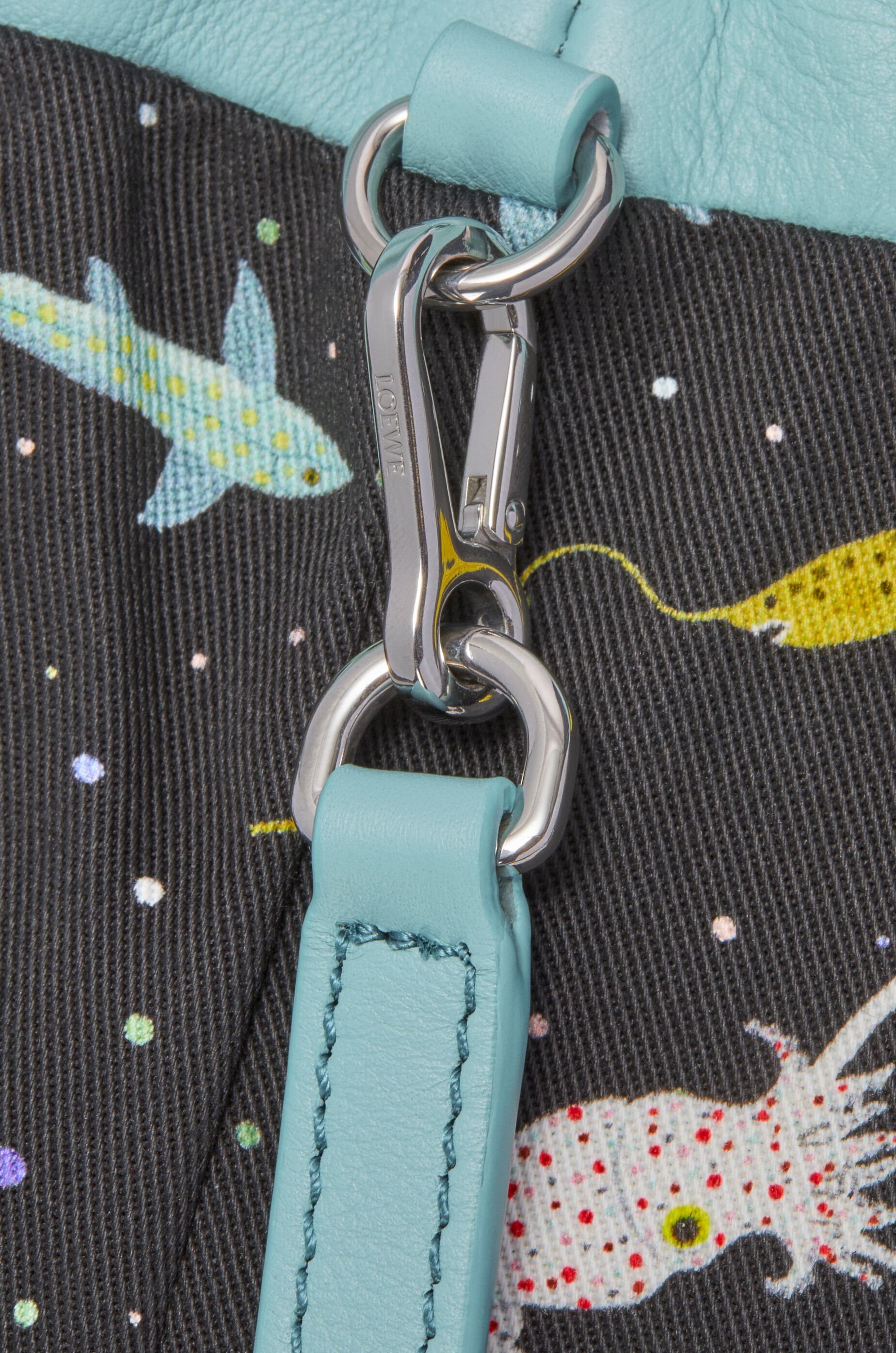 LOEWE Suna Fujitaコラボ Flamenco clutch mini squid bag Loewe Squid mini Flamenco clutch in nappa calfskin | REVERSIBLE