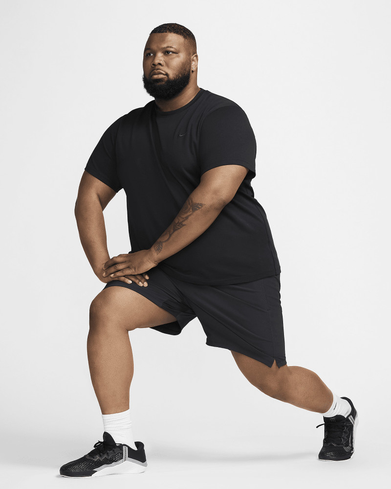 Nike Flex Rep 4.0 남자의 말 그대로 7" Unlined 적당 반바지 16