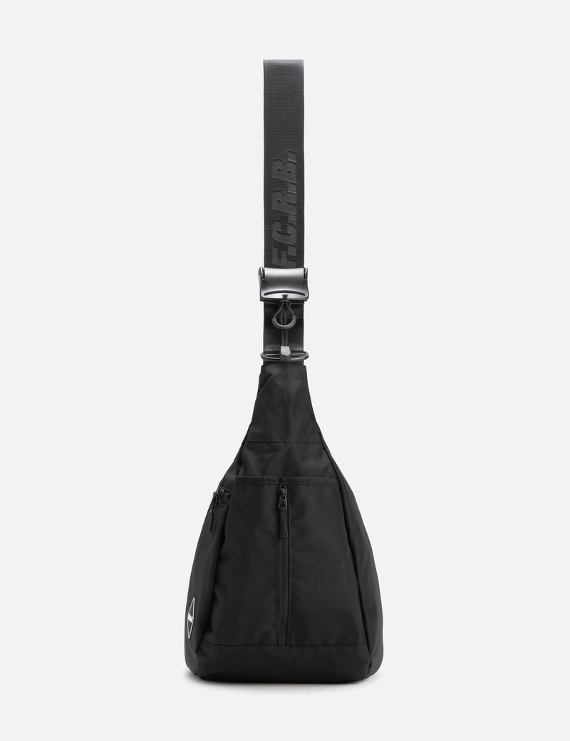 F.C. REAL BRISTOL TOUR SHOULDER BAG outlook