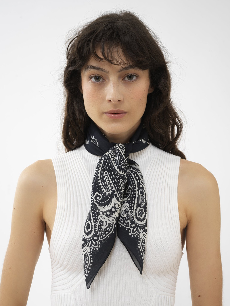 Chloé BANDANA PRINT SCARF outlook