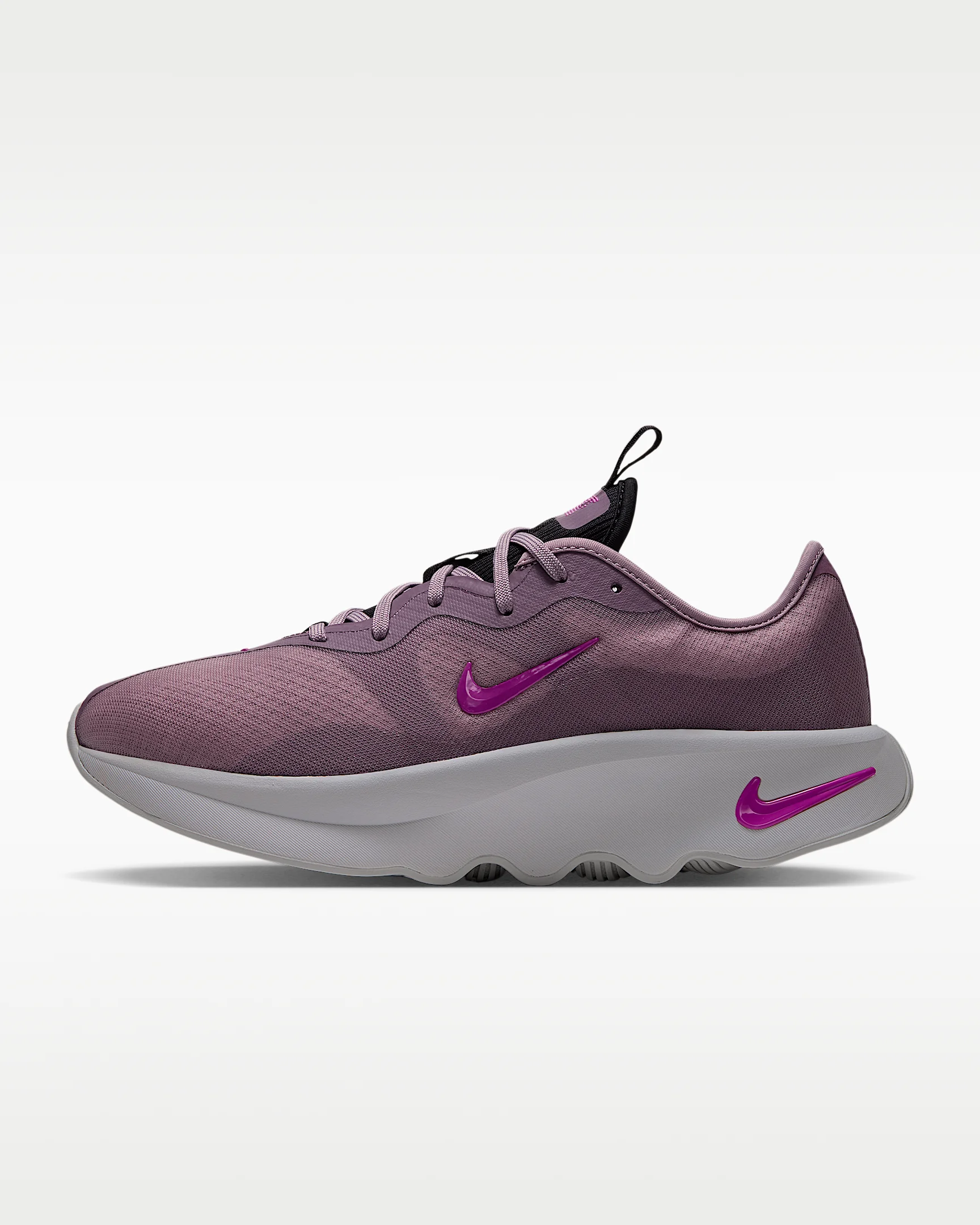 Nike Motiva 2 Women's Walking Shoes - 1