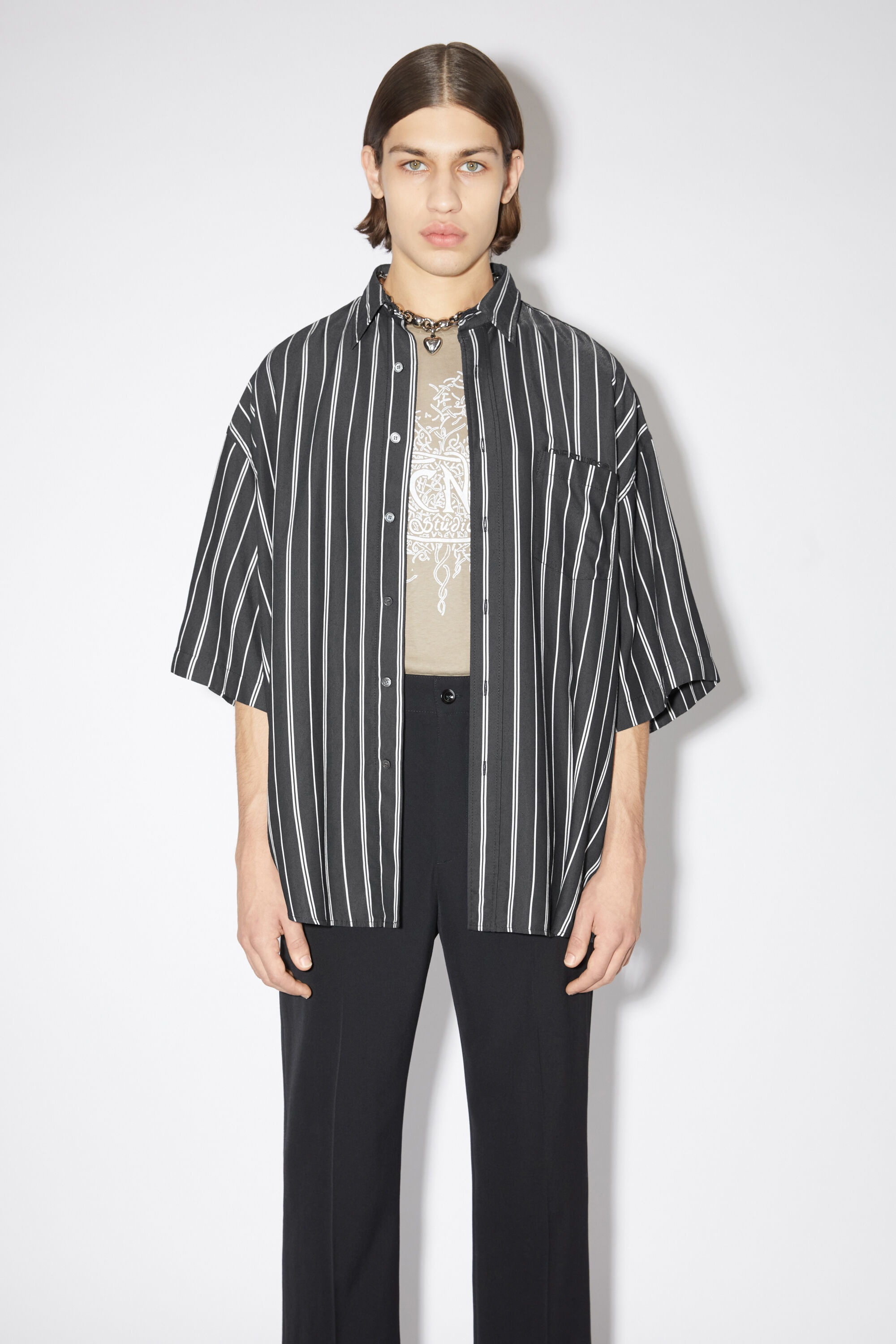 Button-up short sleeve shirt - Black - 2