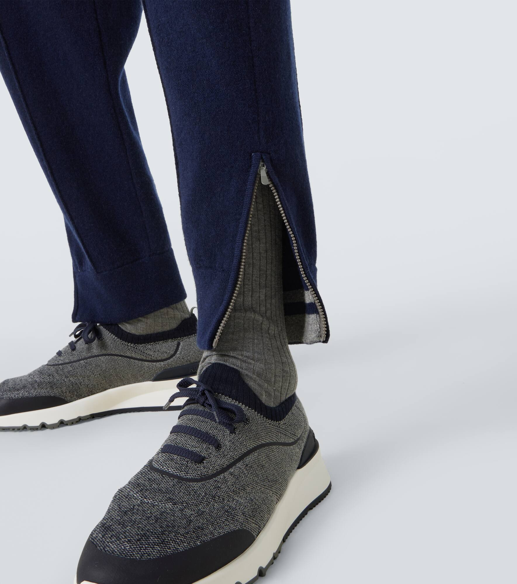 Cashmere-blend sweatpants - 6
