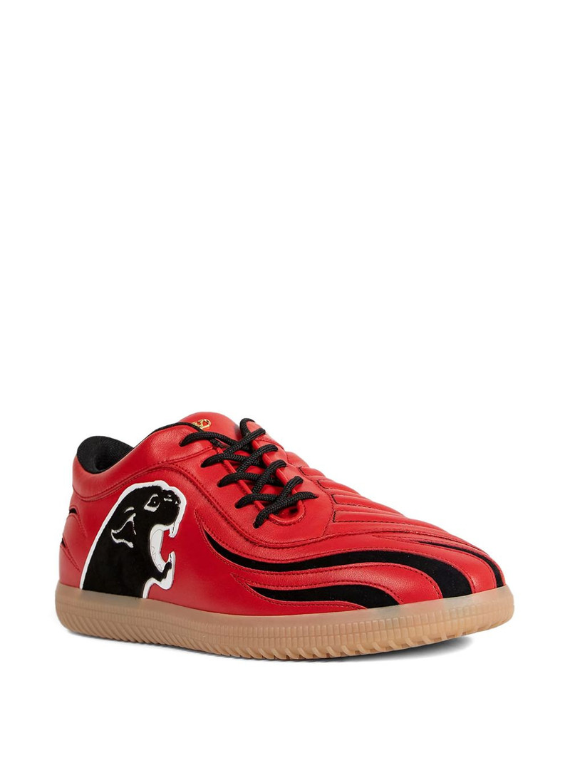 Valentino Kicky sneakers outlook