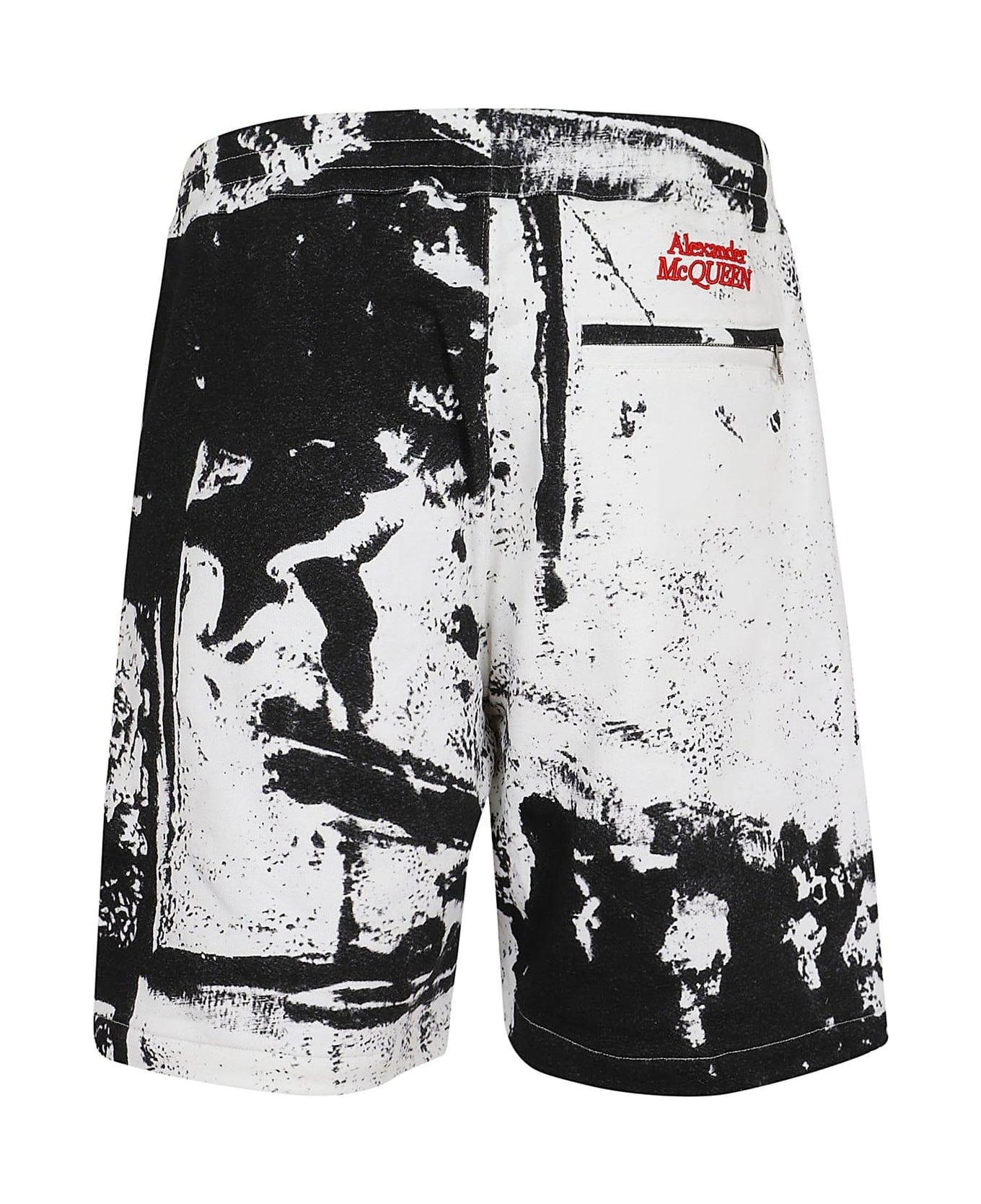 All-over Print Bermuda Shorts - 2