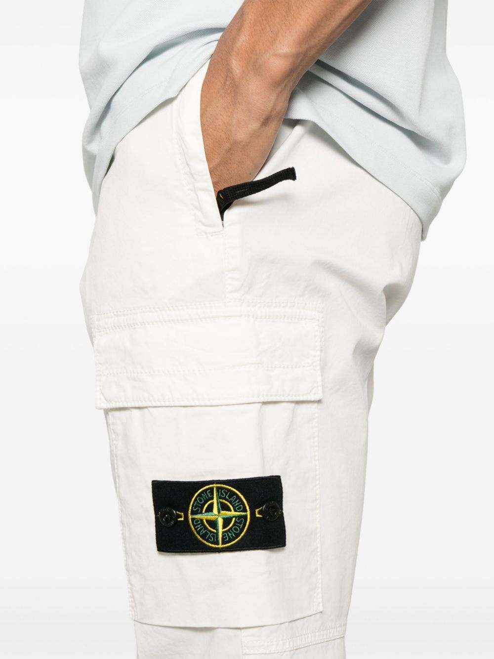 Compass-badge trousers - 5