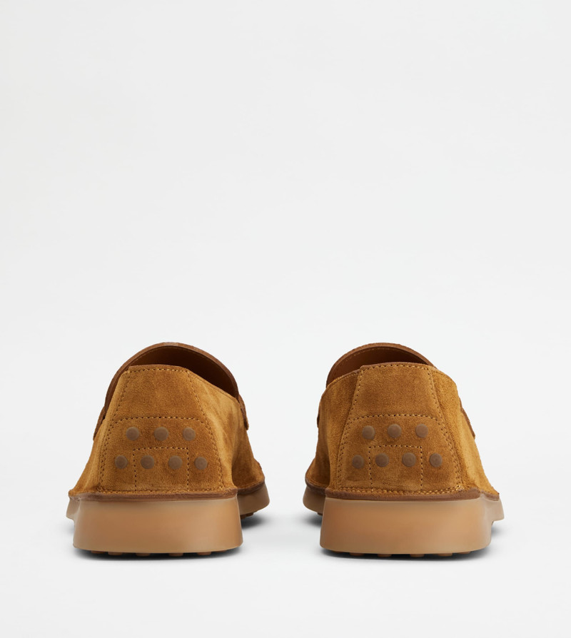 Tod's LOAFERS IN SUEDE - BROWN outlook