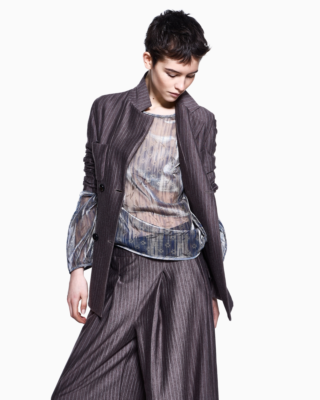 WIDE TROUSERS IN PINSTRIPED CASHMERE JERSEY AND SILK - 6