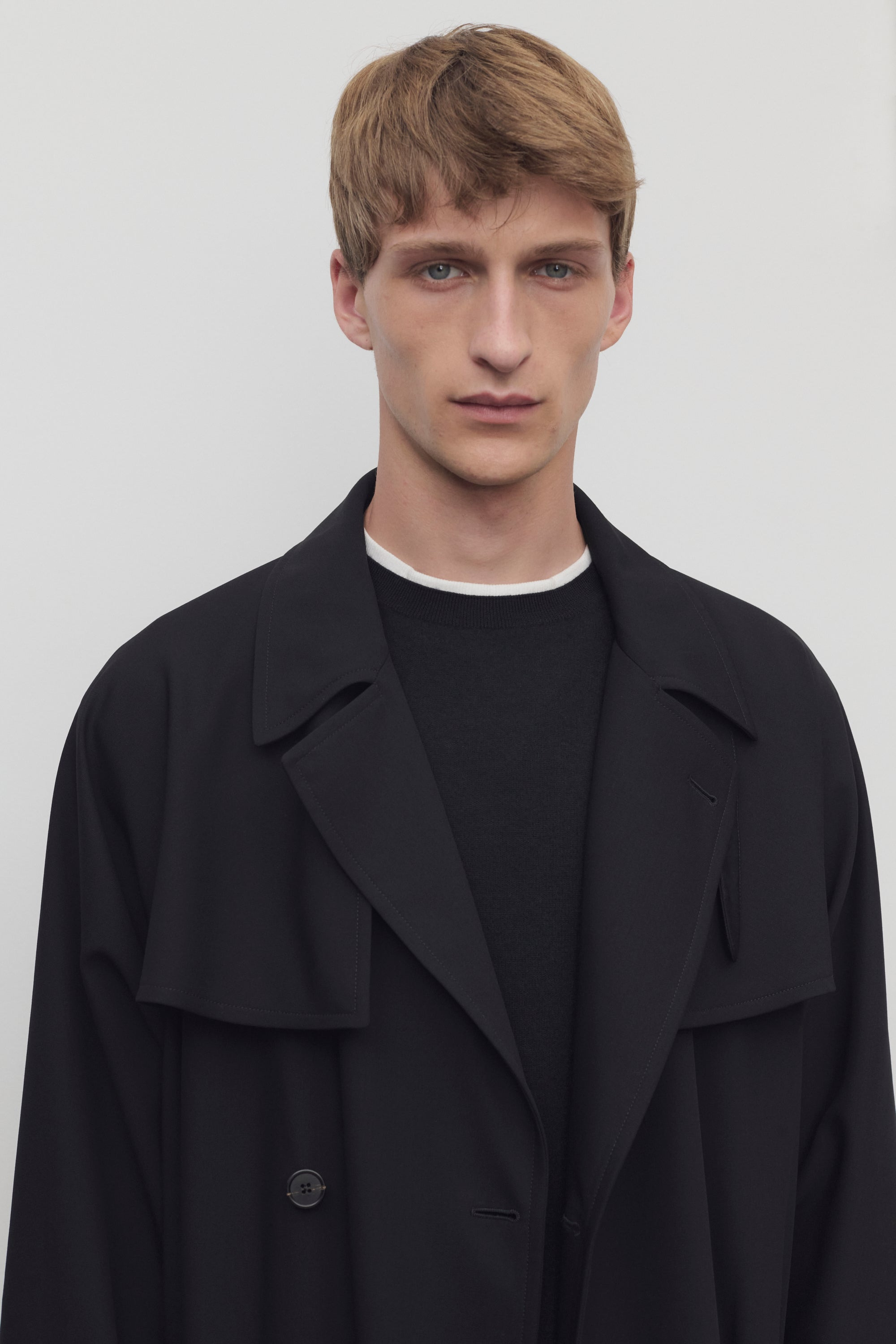 Finnian Coat in Virgin Wool - 7