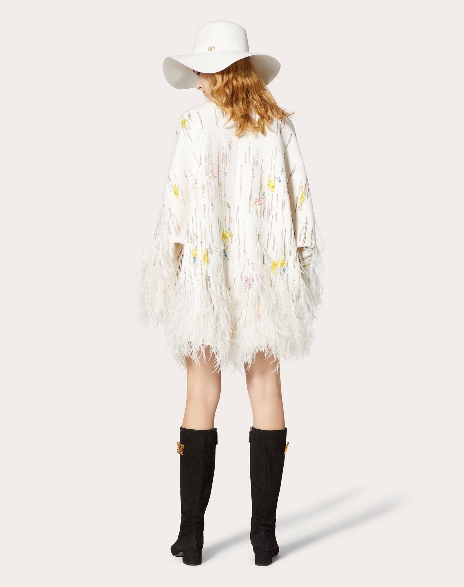 Compact Drap Coat with Feather Embroidery - 4