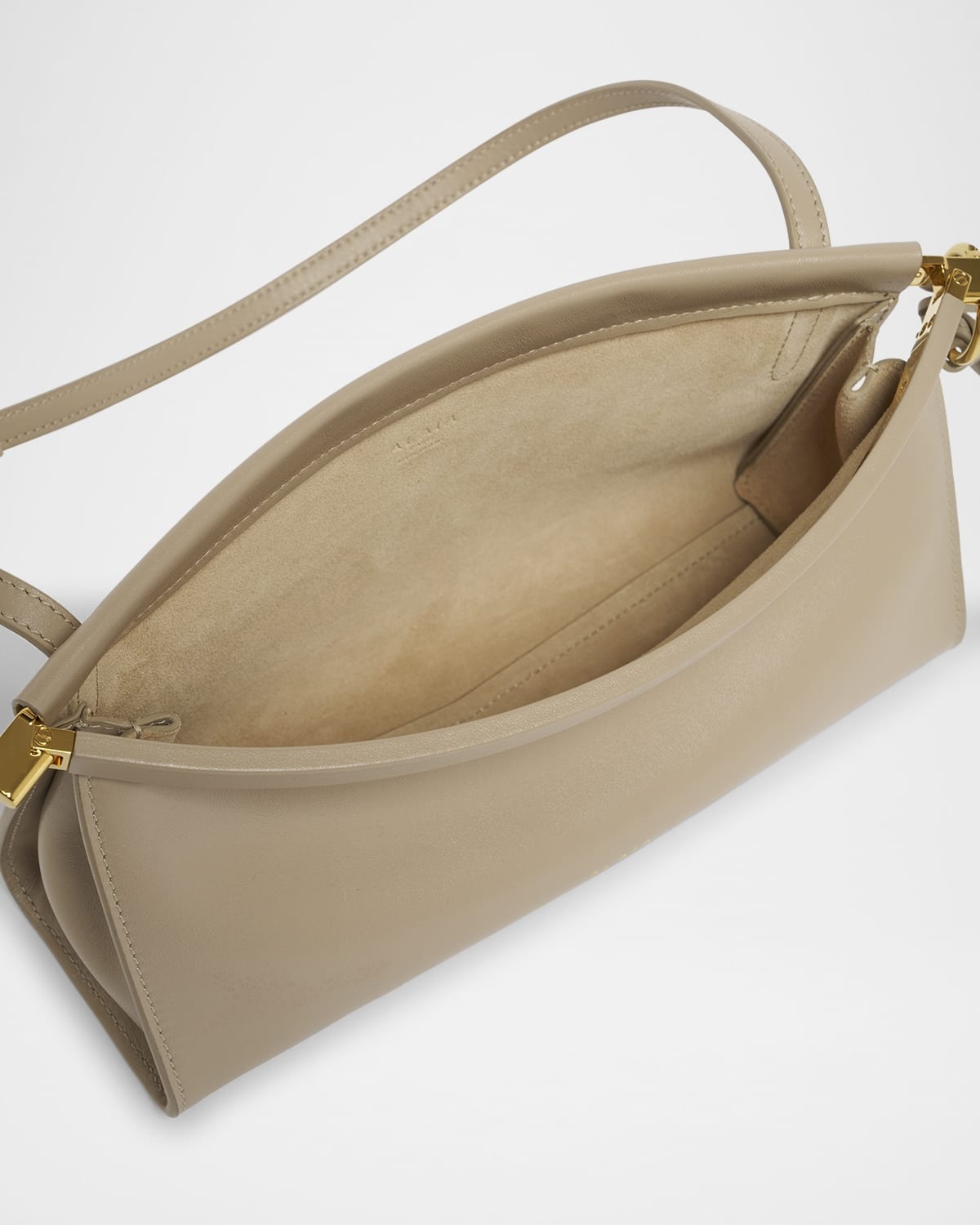 Le Click Small Shoulder Bag in Glossy Leather - 4