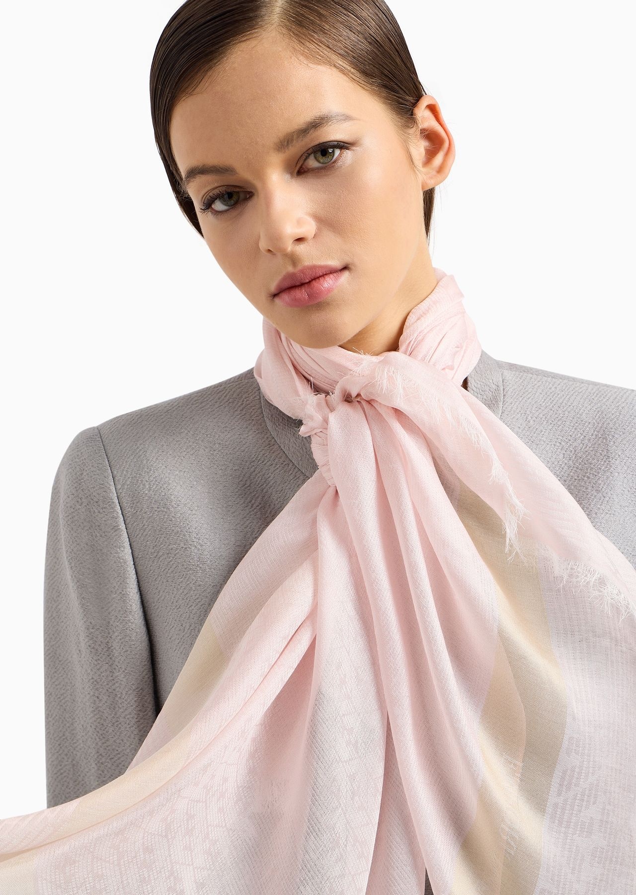 Modal-blend jacquard stole with all-over eagle - 3