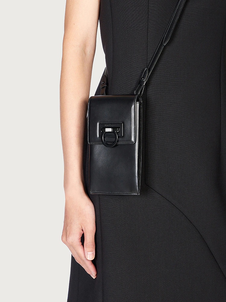 TRIFOLIO SMARTPHONE HOLDER - 7