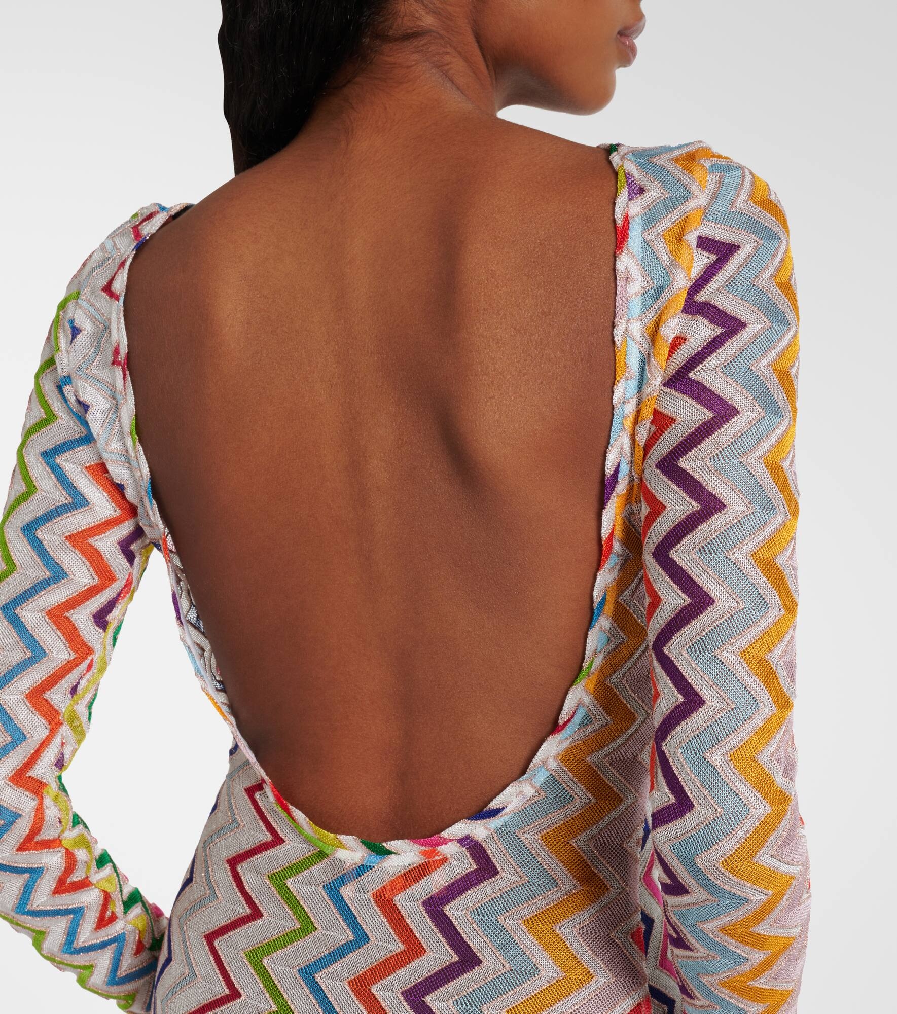 Crochet open-back beach dress - 5